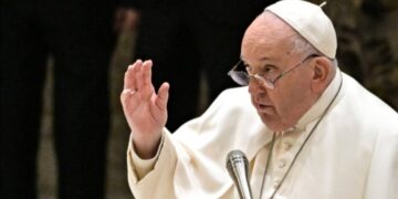 Pope S Directive Implies Blessing Those In Same Sex Marriage Not Union