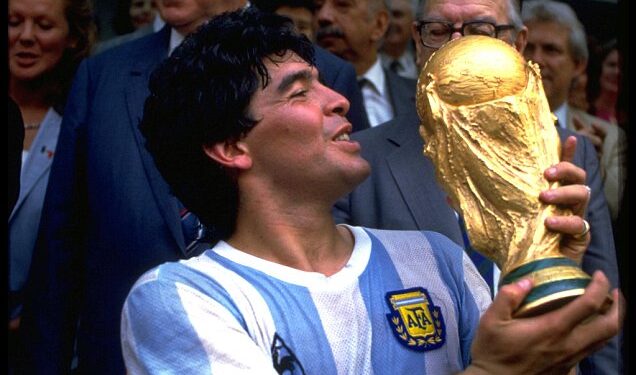 29 JUL 1986:  DIEGO MARADONA THE CAPTAIN OF ARGENTINA HOLDS UP THE WORLD CUP AFTER HIS TEAM HAD BEATEN WEST GERMANY 3-2 IN THE FINAL IN THE AZTECA STADIUM IN MEXICO CITY.