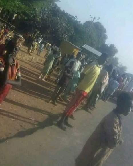 PHOTOS: Katsina Communities Protest Insecurity, Block Funtua-Dandume-Birnin Gwari Road