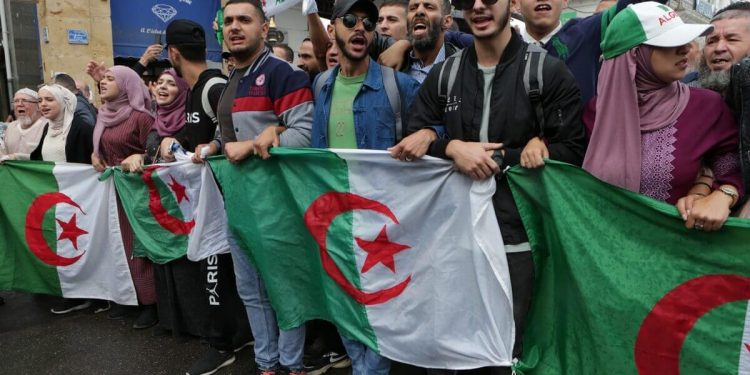 Algerians Return To The Street To Demand Good Governance