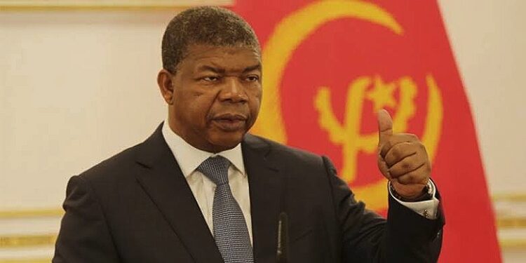 Angola's President Sworn In For Second Term After Disputed Win