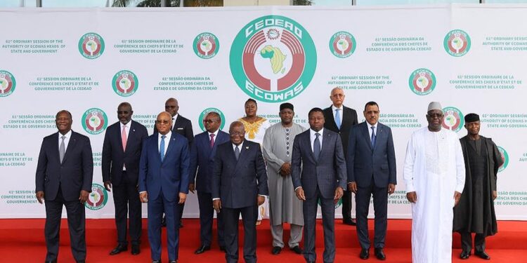 ECOWAS Lifts Mali Sanctions, Agrees On Burkina Faso Transition