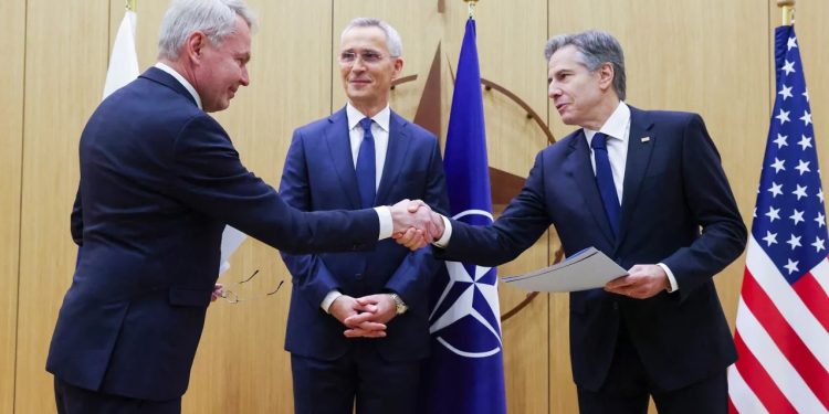 Finland Oficially Joins NATO As 31st Member, Extending Alliance's Frontier With Russia