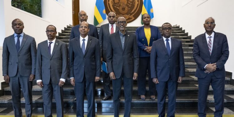 President Kagame and Djibouti delegation. Photo by Village Urugwiro