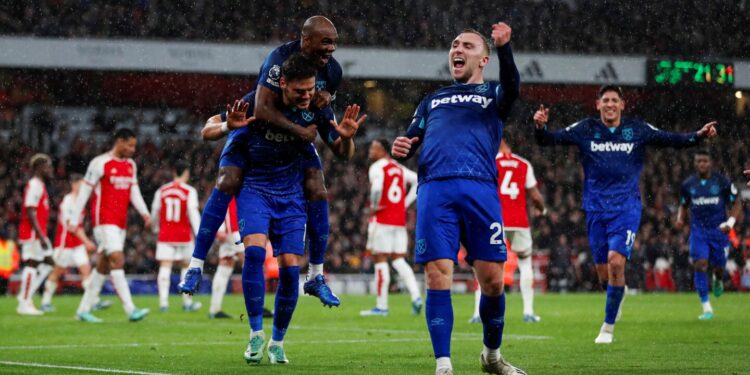 West Ham United players celebrate